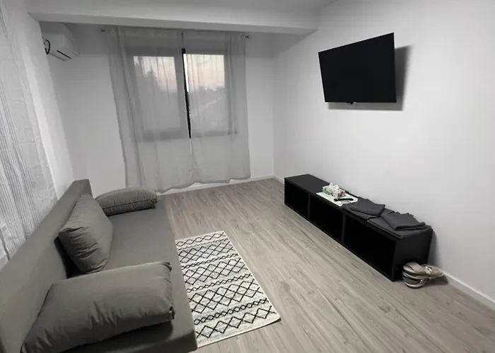 Everest 33 Ap 2 * Boekarest