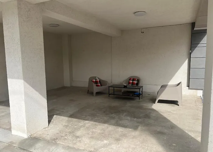 Everest 33 Ap 2 Boekarest